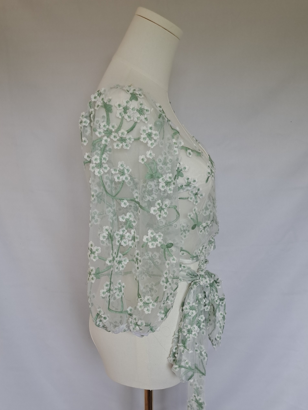 Windsor Sheer Floral Embroidered Wrap Top Fairy Cottage Coquette Garden Party M - Picture 5 of 15